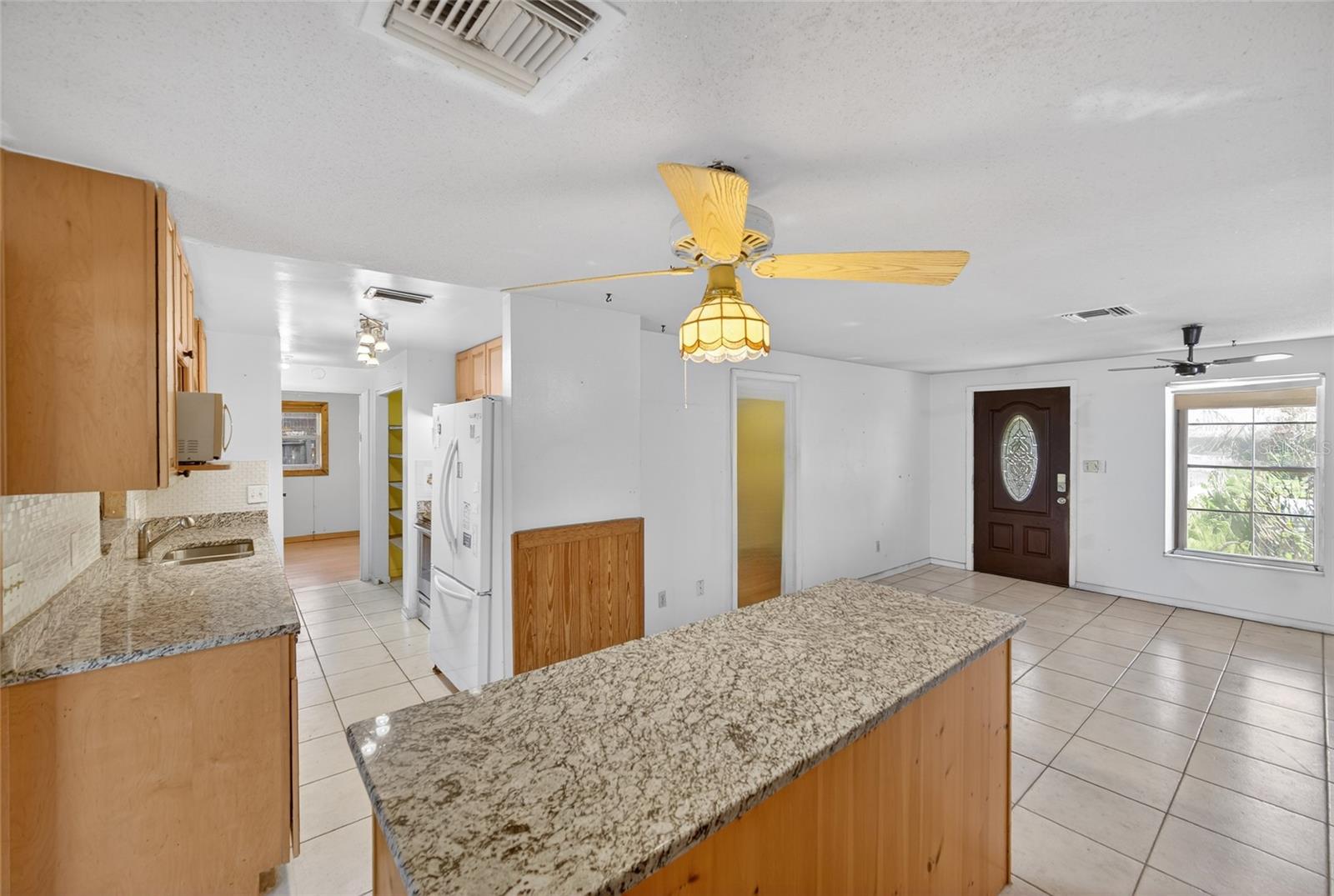 WALKERS ADD TO ALTAMONTE SPGS 2 - Residential