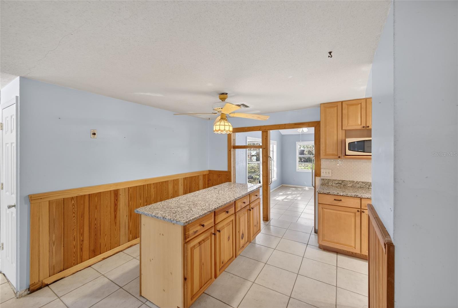 WALKERS ADD TO ALTAMONTE SPGS 2 - Residential