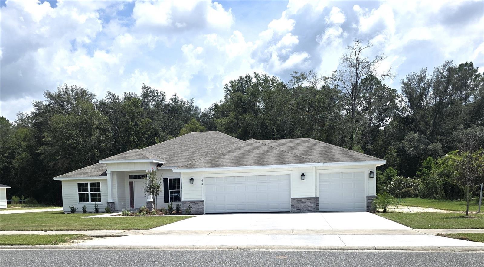 483 SW BELLFLOWER DRIVE