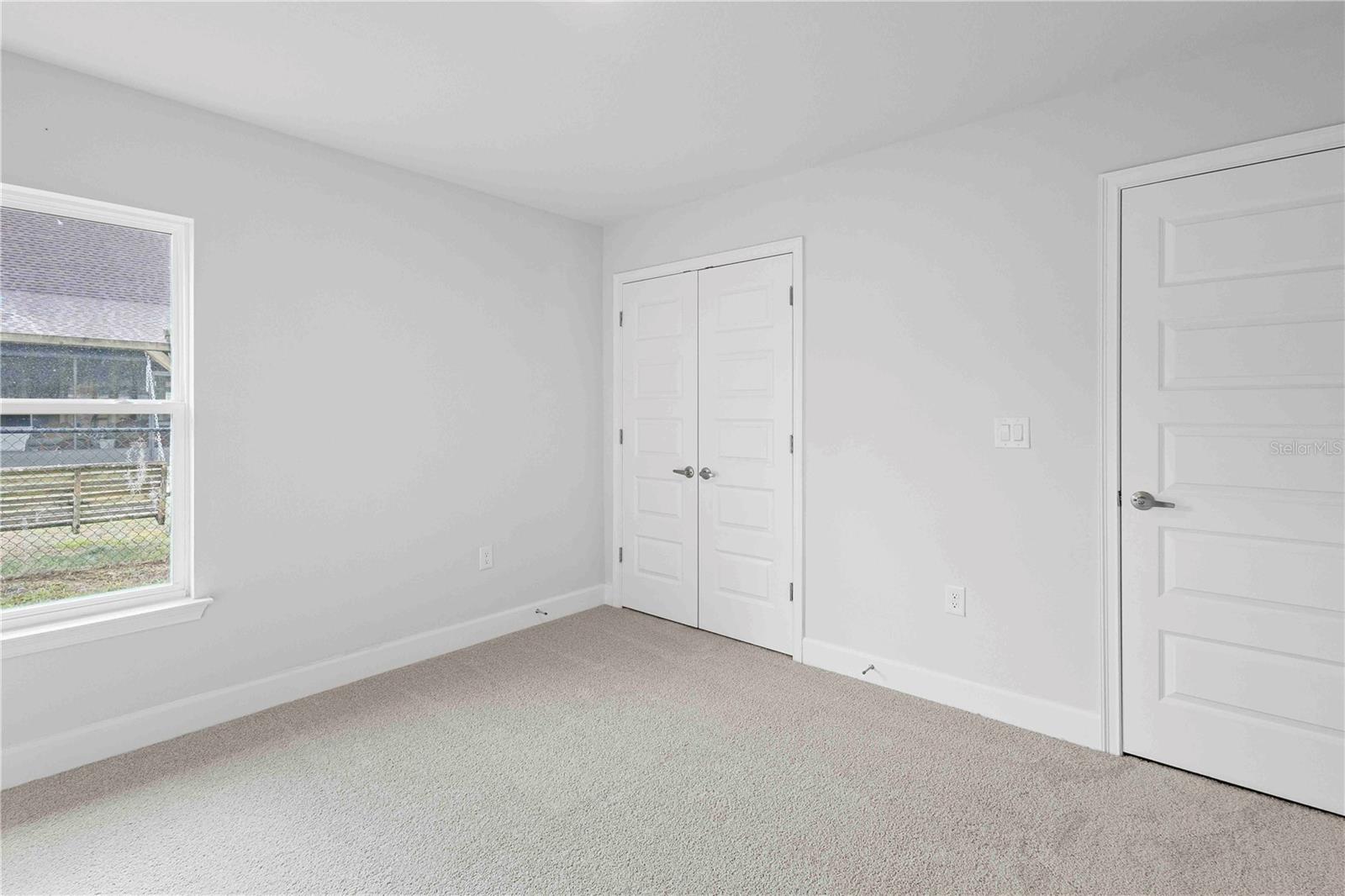 PRESERVE/LAUREL LAKE - Residential