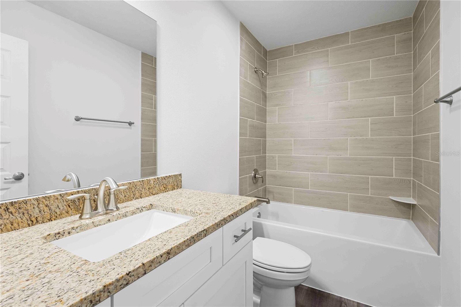 483 SW BELLFLOWER DRIVE