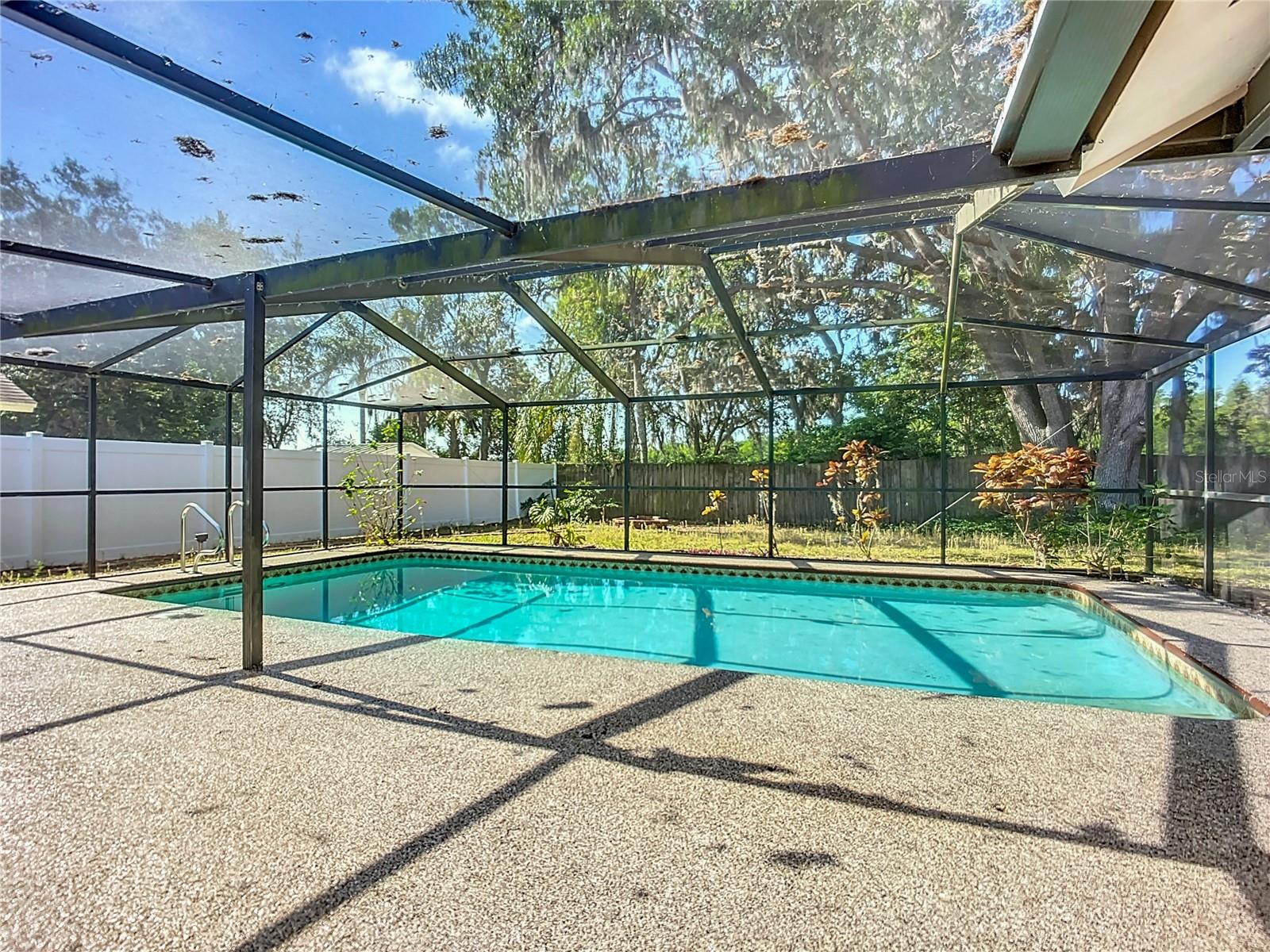 BLOOMINGDALE OAKS - Residential