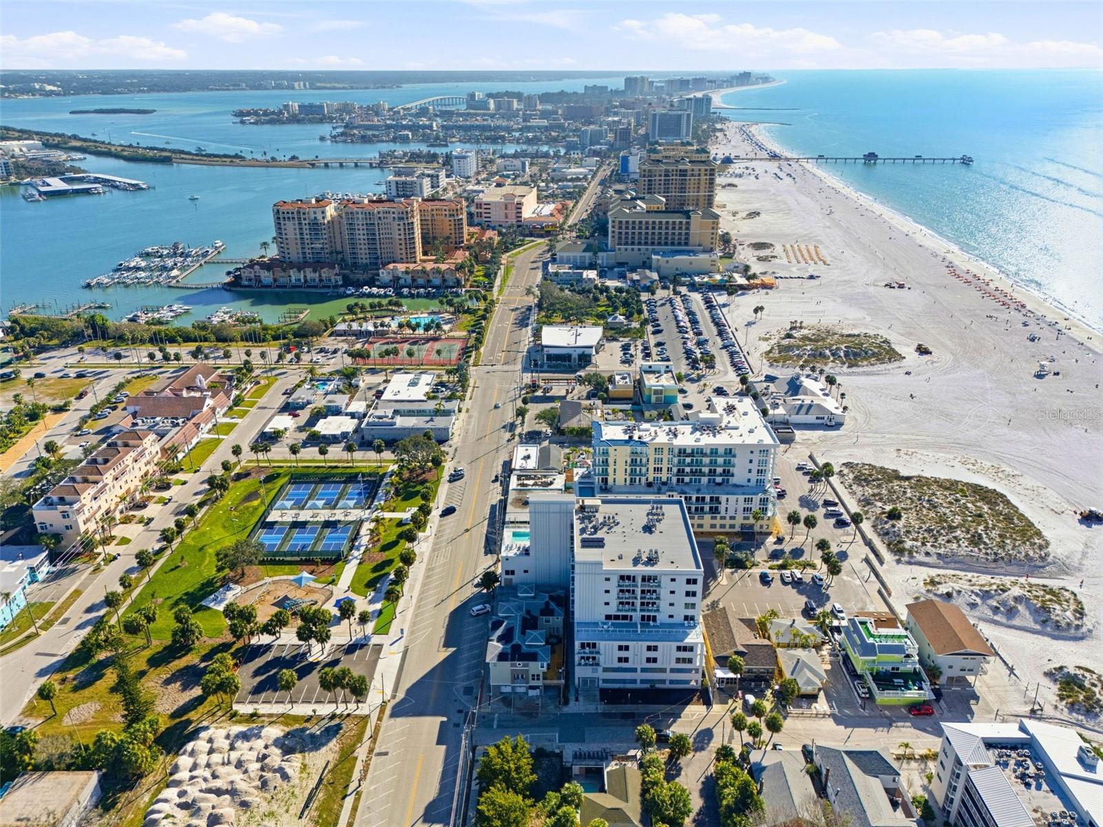 AVALON CLUB RESORT CONDO - Residential