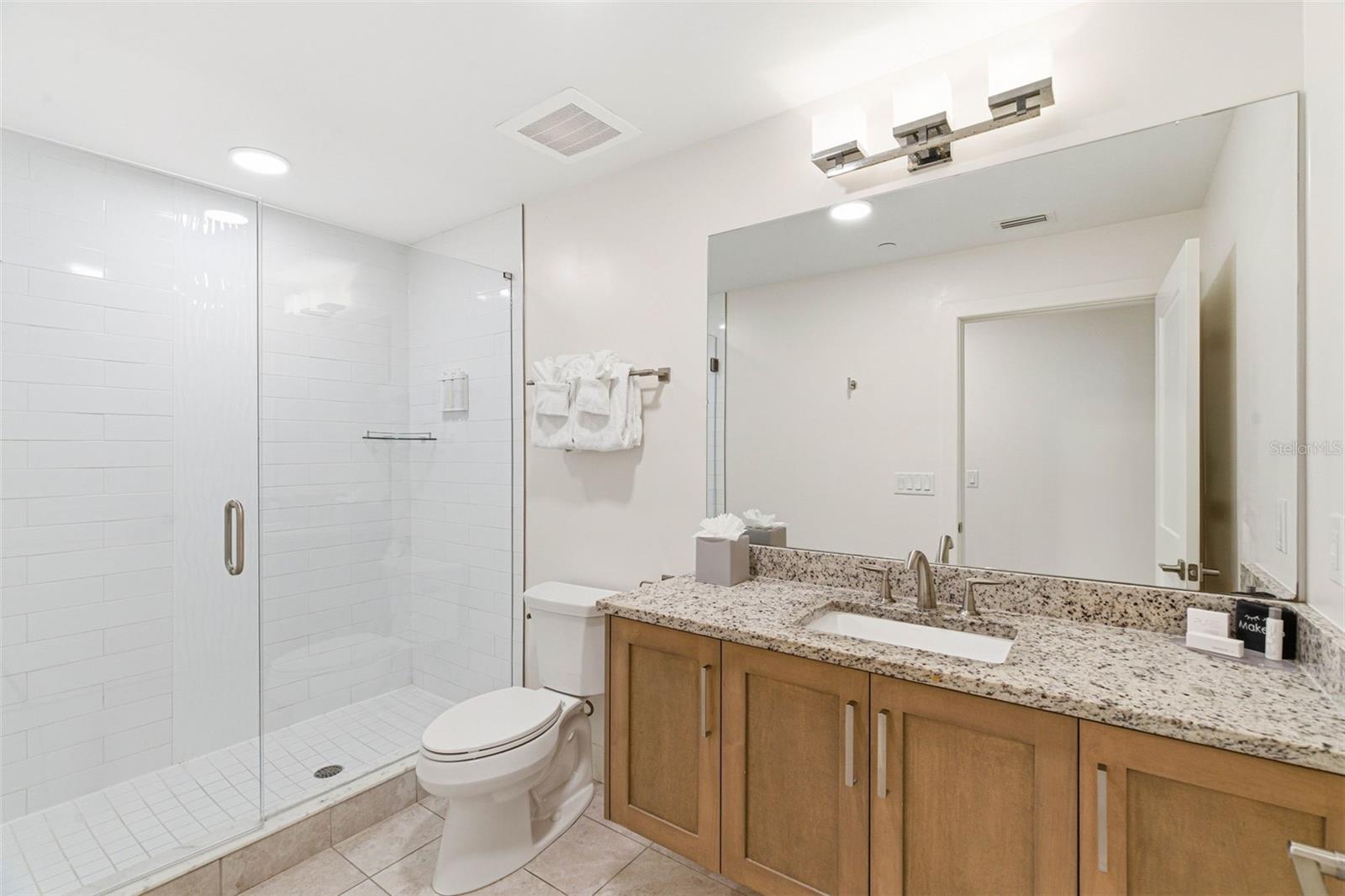 AVALON CLUB RESORT CONDO - Residential