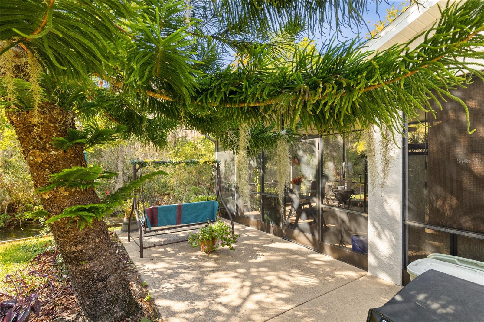 GROVES PH 03 CLUB VILLAS - Residential