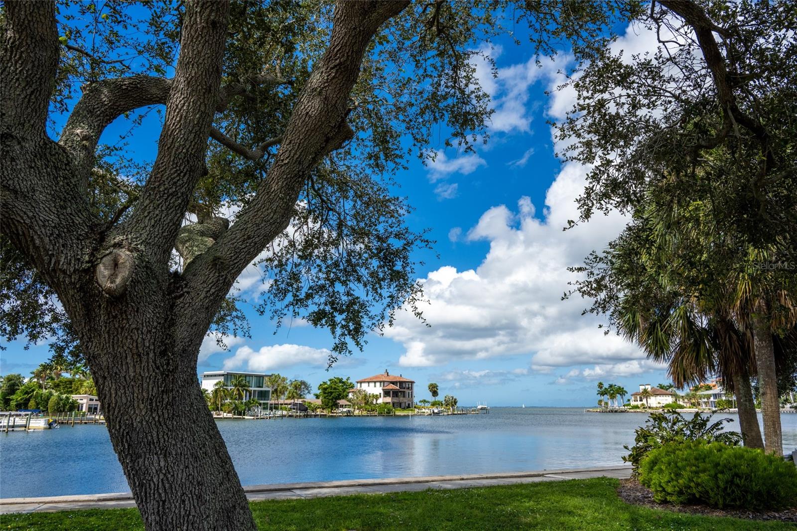 INDIAN BEACH - Residential