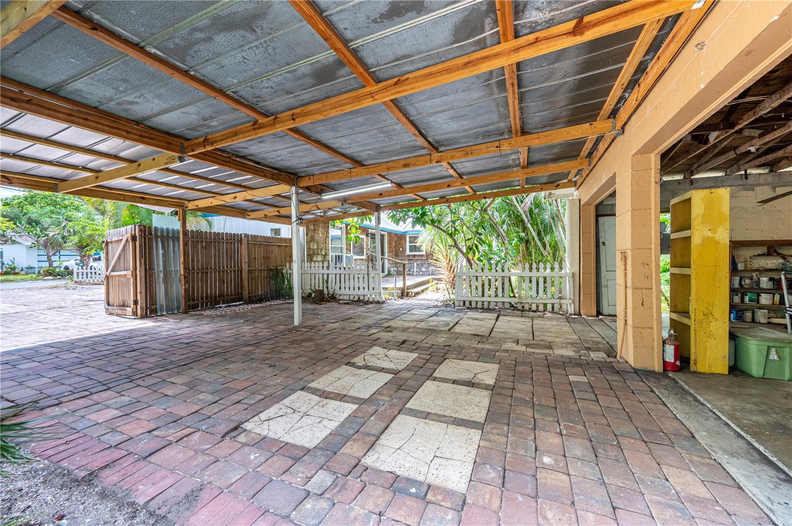 INDIAN BEACH - Residential