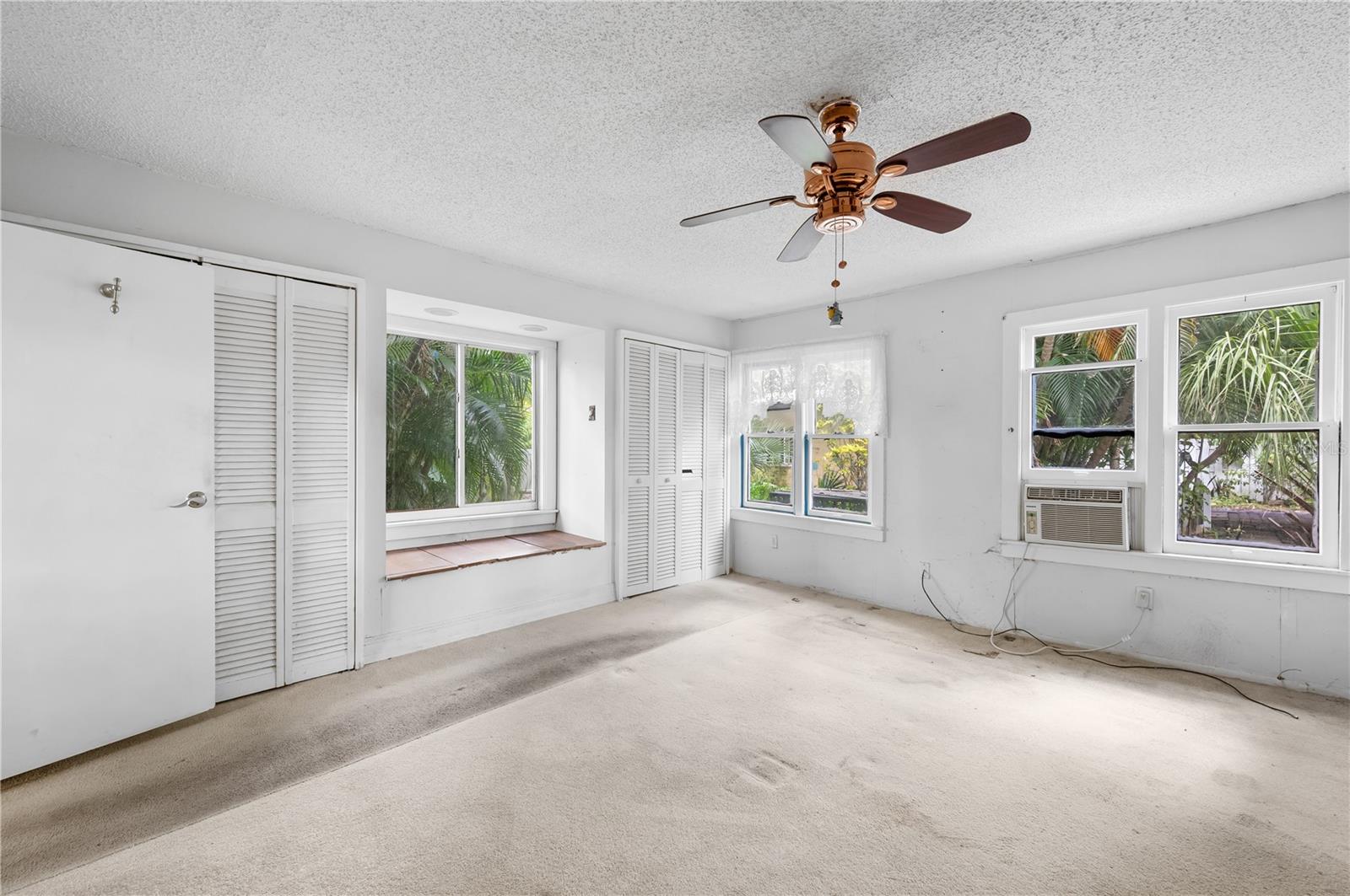 INDIAN BEACH - Residential