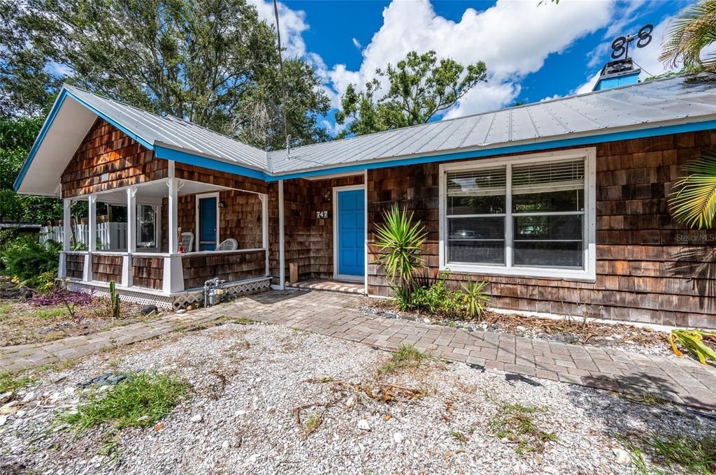 Photo of 747 42nd Street, Sarasota, FL 34234 (MLS # A4667598)