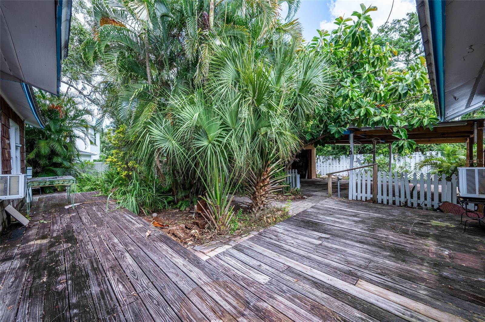 INDIAN BEACH - Residential