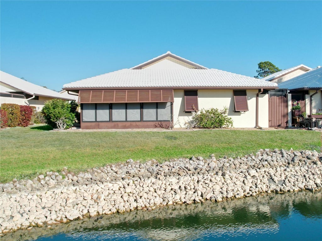 Photo of 137 Drifting Sands Drive, Venice, FL 34293 (MLS # A4702604)