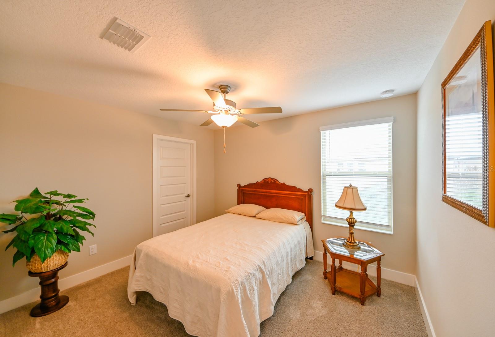 BRYANT SQUARE - Residential