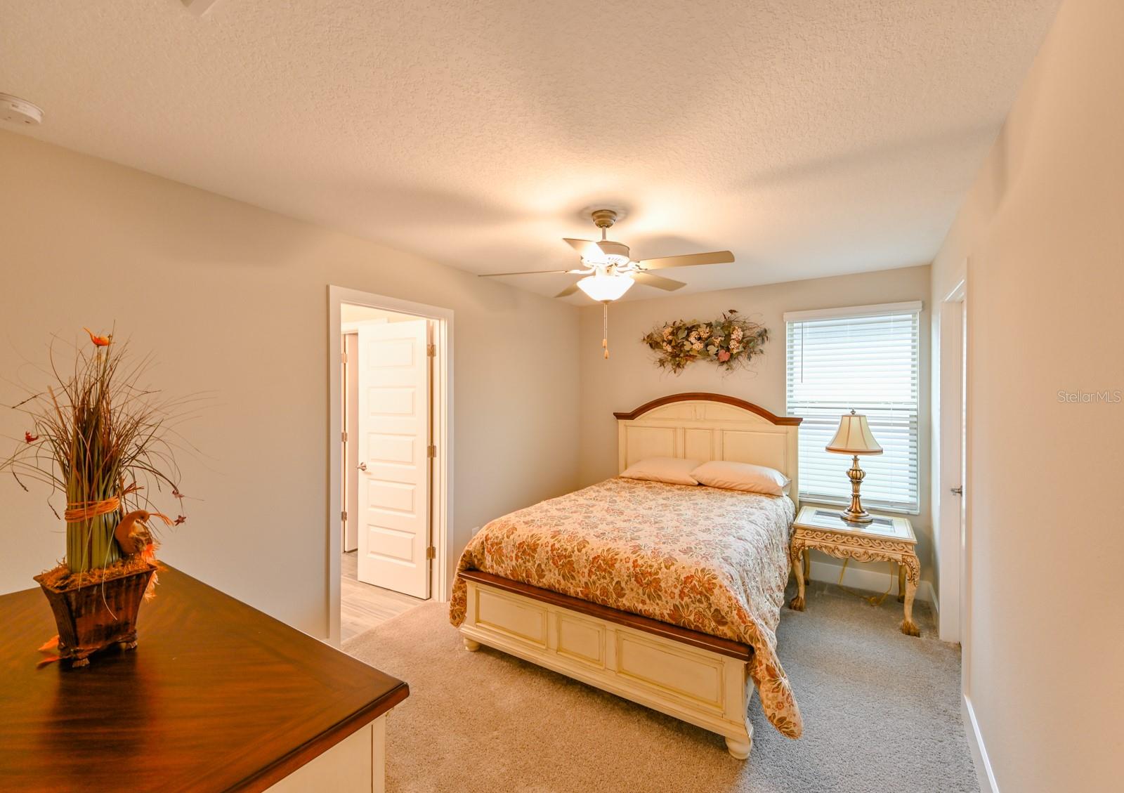 BRYANT SQUARE - Residential