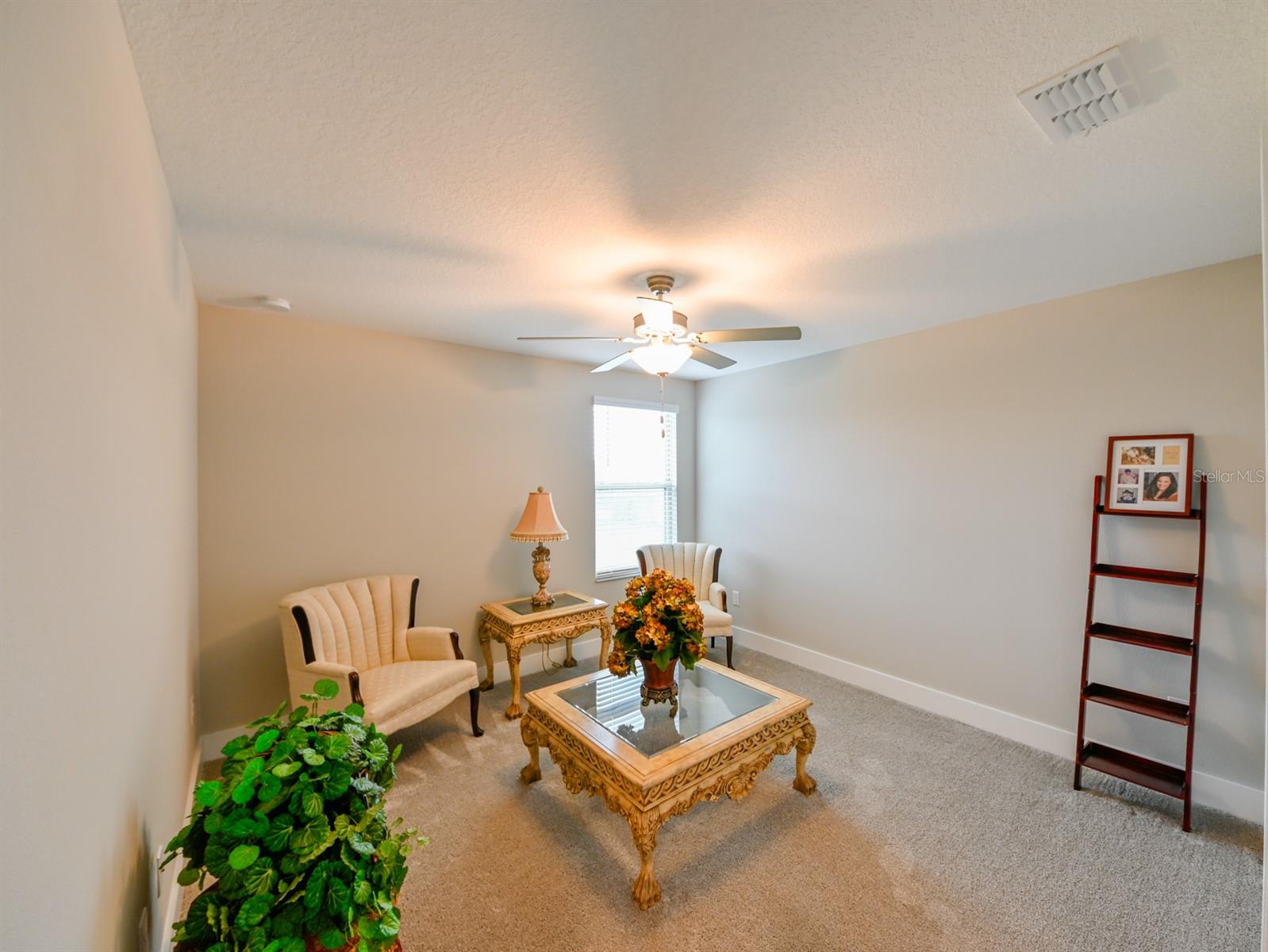 BRYANT SQUARE - Residential