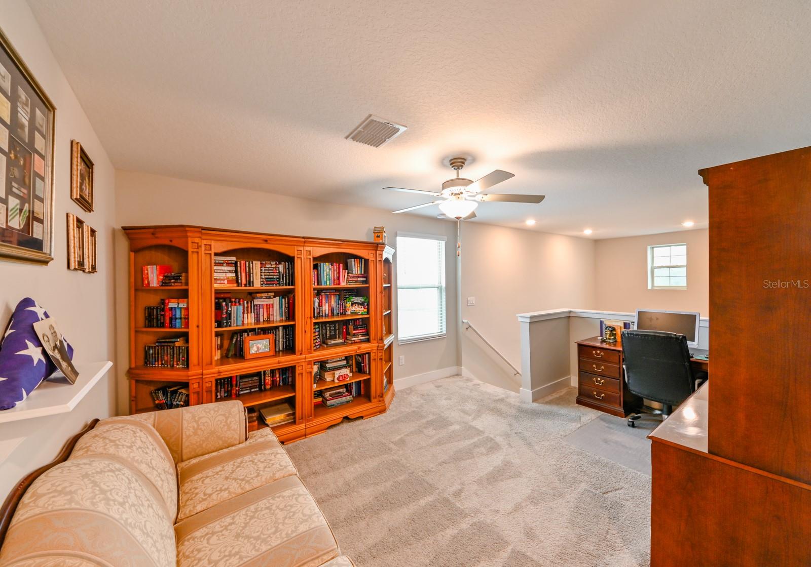 BRYANT SQUARE - Residential