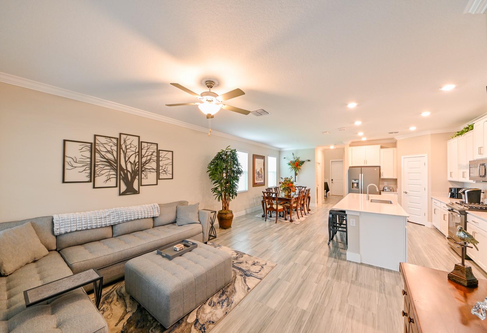 BRYANT SQUARE - Residential