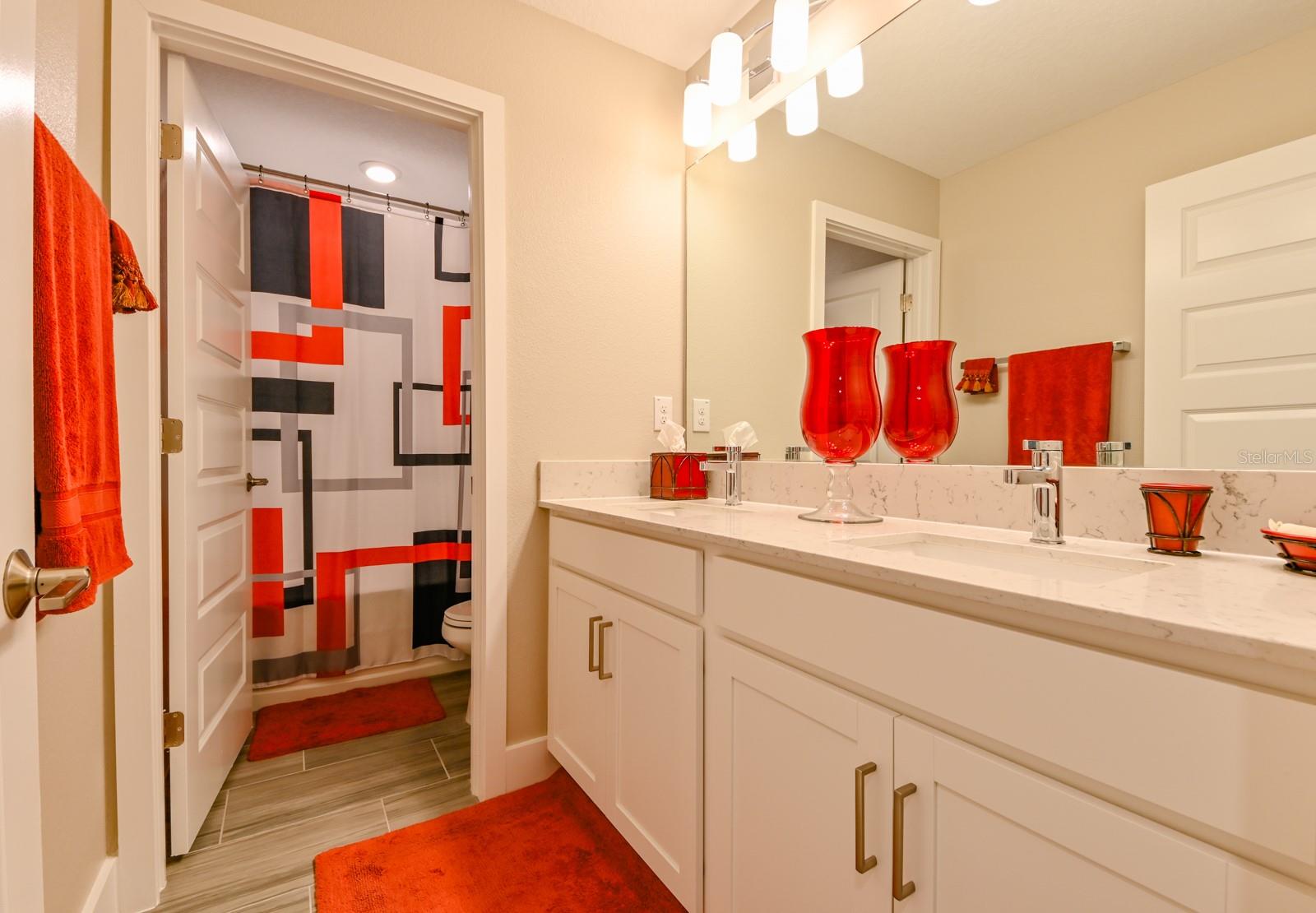 BRYANT SQUARE - Residential