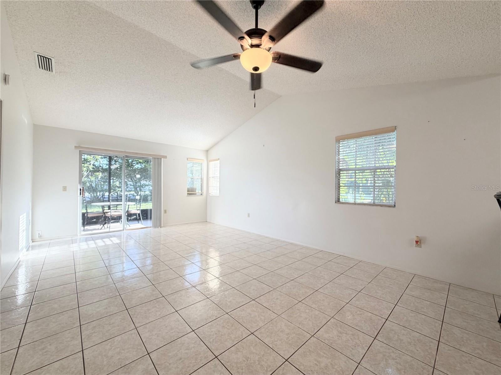 12605 KNOLLBROOK LANE