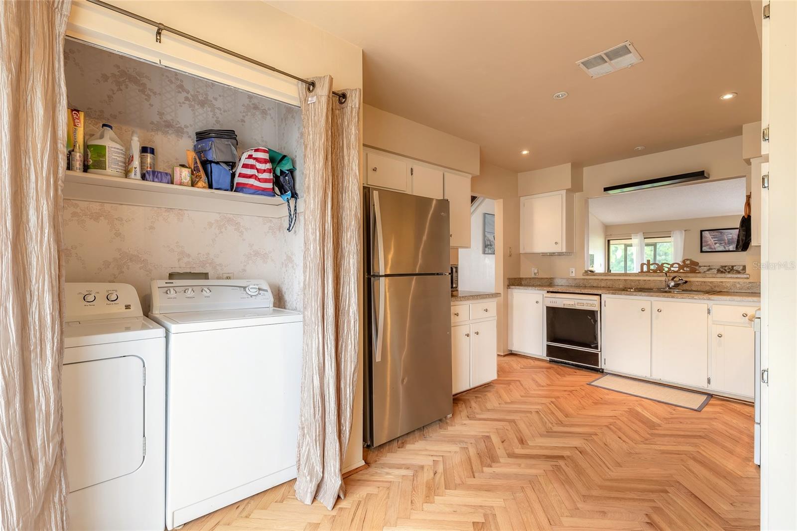 PELICAN BAY PH 04 UN 01 - Residential