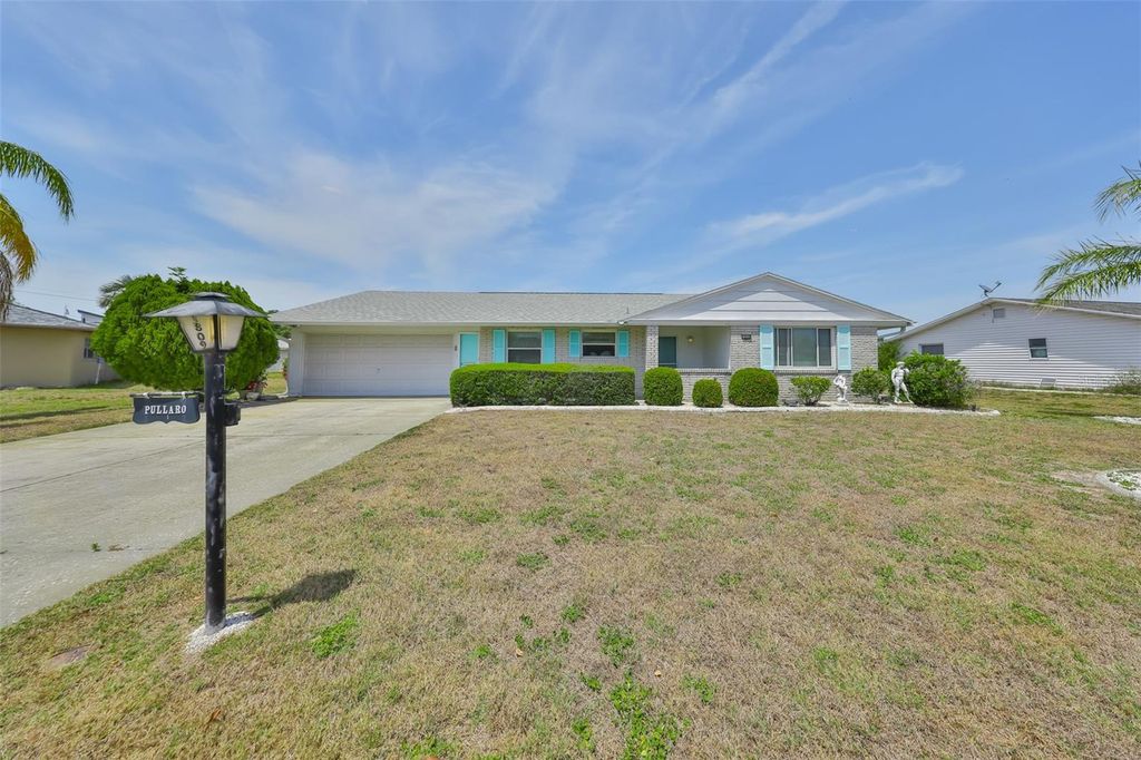 Photo of 1809 Haverford Avenue, Sun City Center, FL 33573 (MLS # TB8377262)