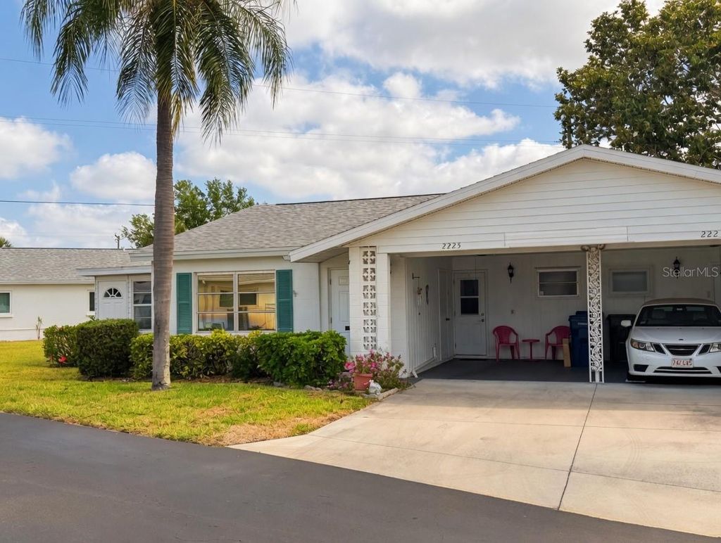 Photo of 2225 Orange Blossom Lane, Bradenton, FL 34207 (MLS # A4691986)