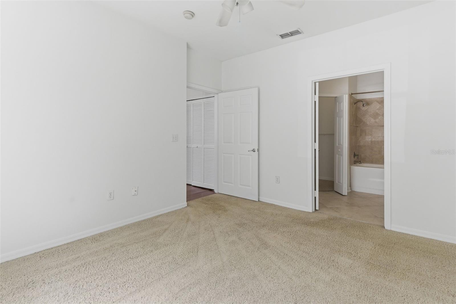 FOUNTAINS/METRO WEST - Residential