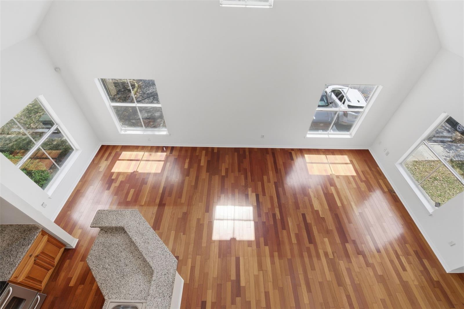 FOUNTAINS/METRO WEST - Residential