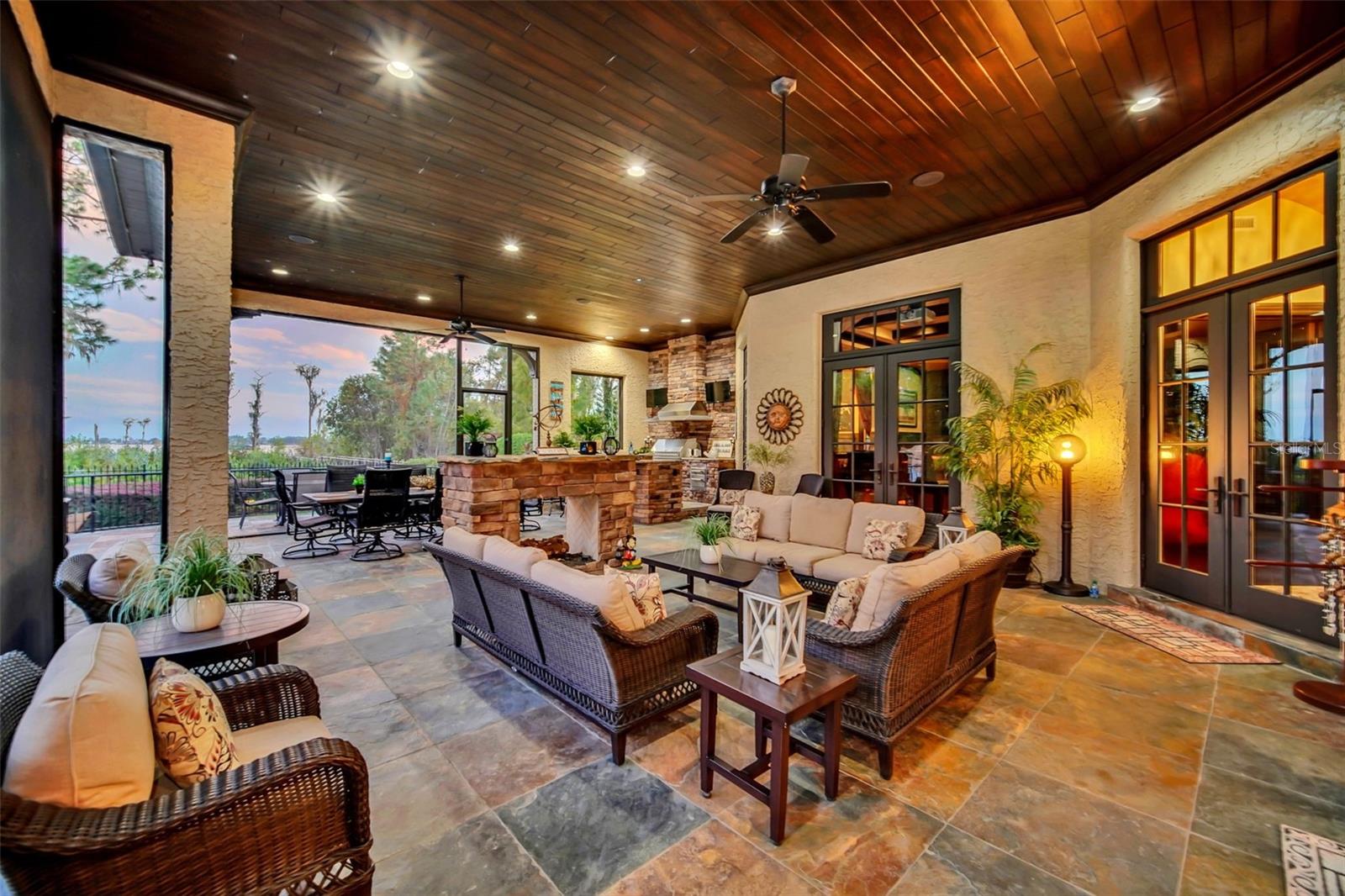 KEENES POINTE 46/104 - Residential