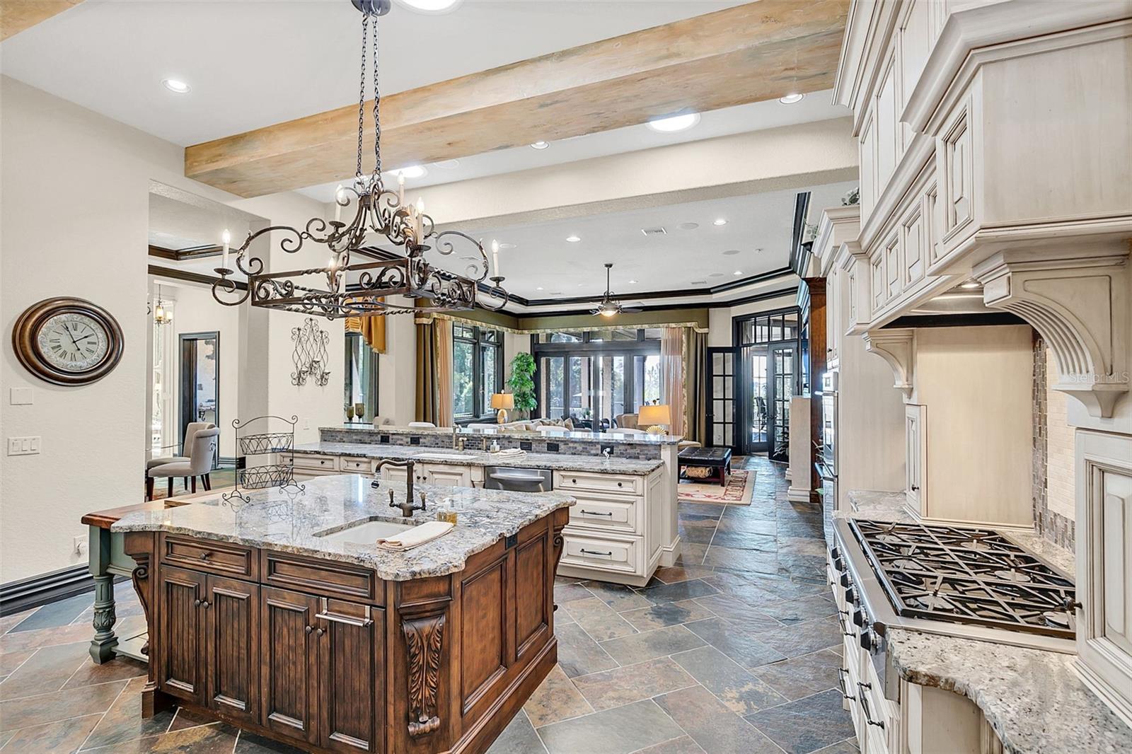 KEENES POINTE 46/104 - Residential