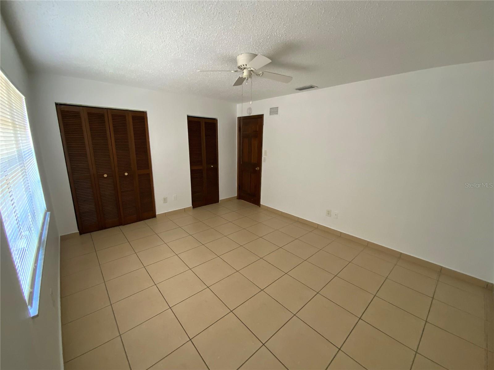 DELTONA LAKES UNIT 29 & 37 REP - Residential Lease