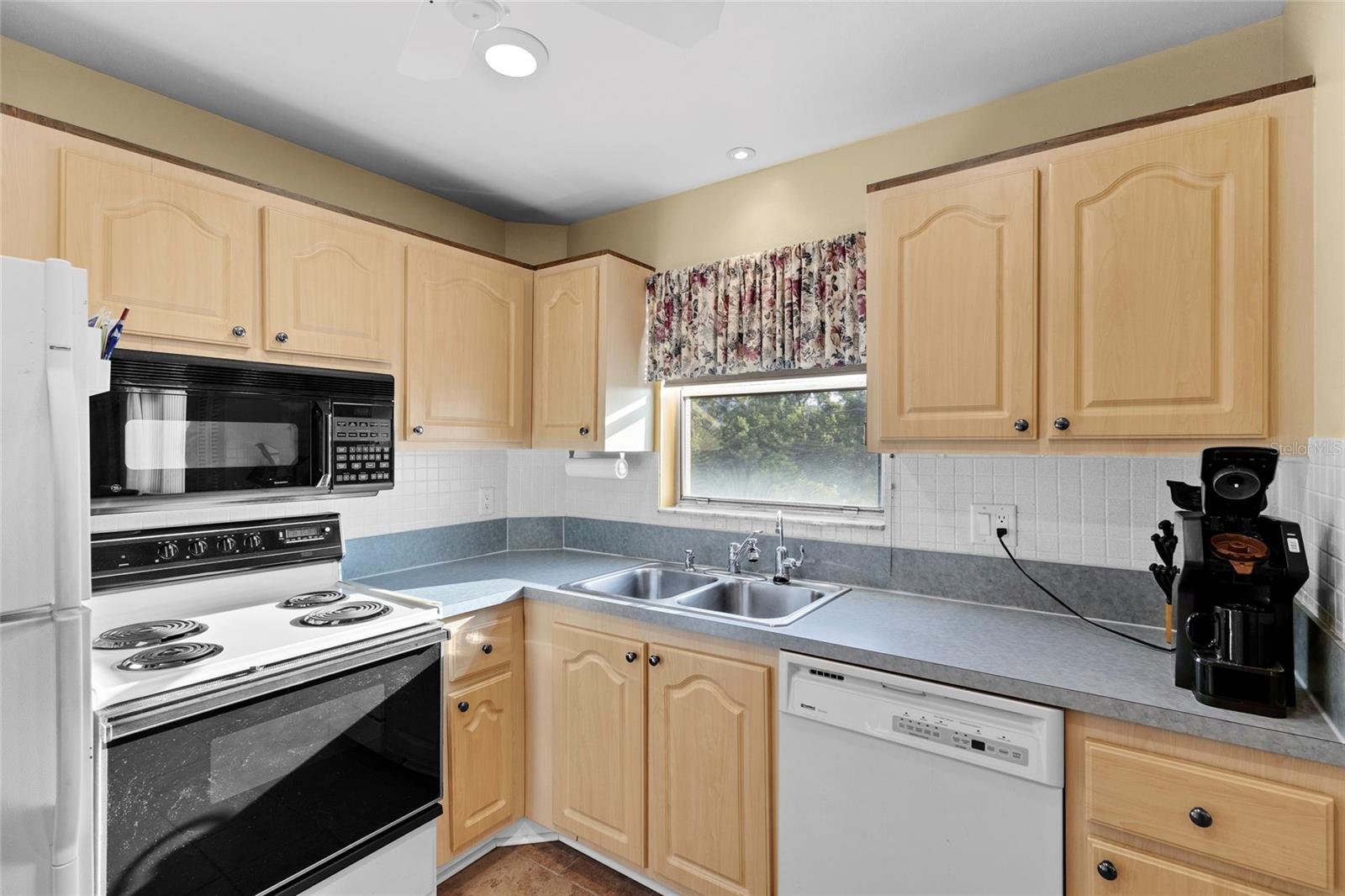 IRONWOOD EIGHTH - Residential