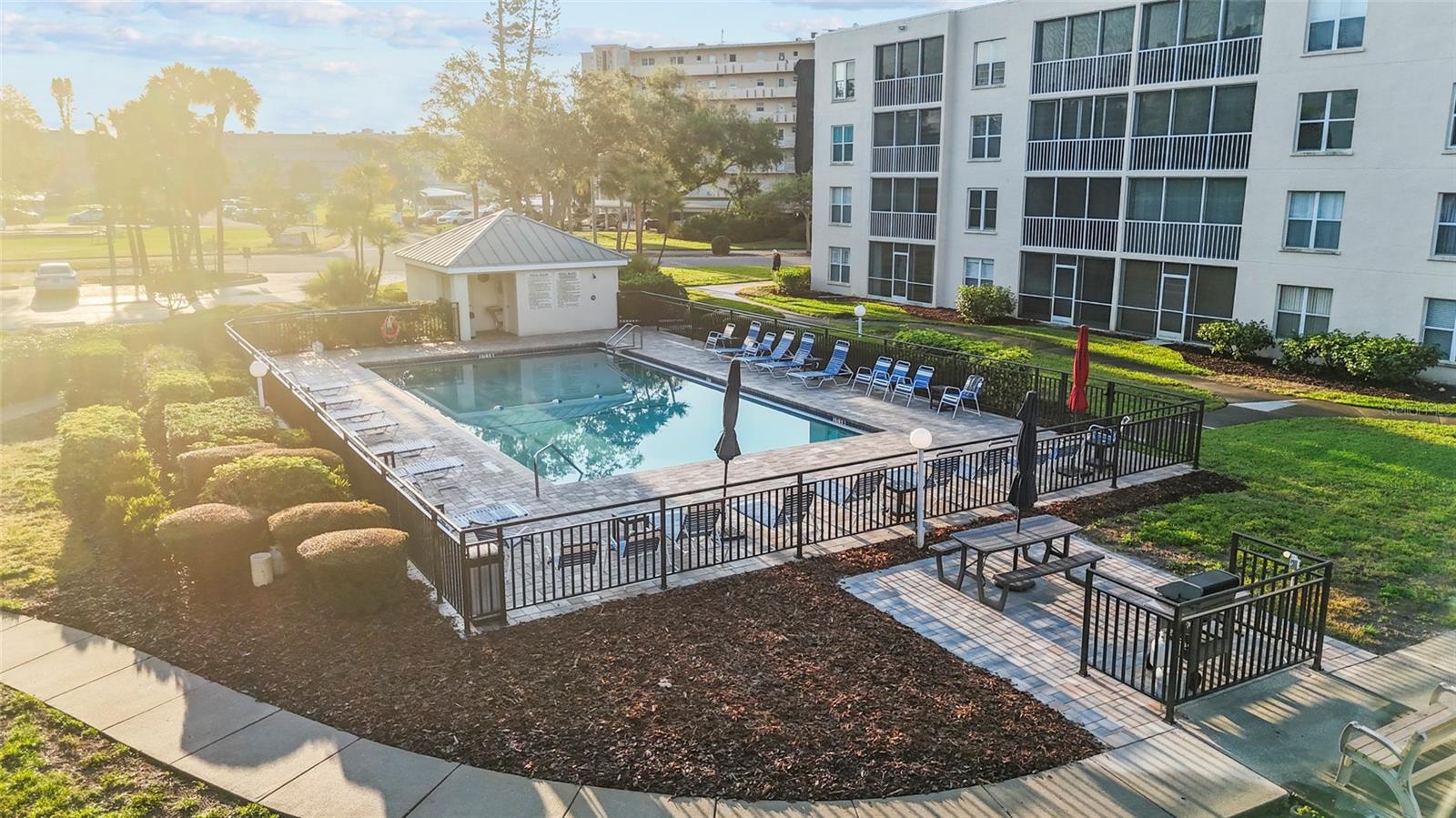 IRONWOOD EIGHTH - Residential