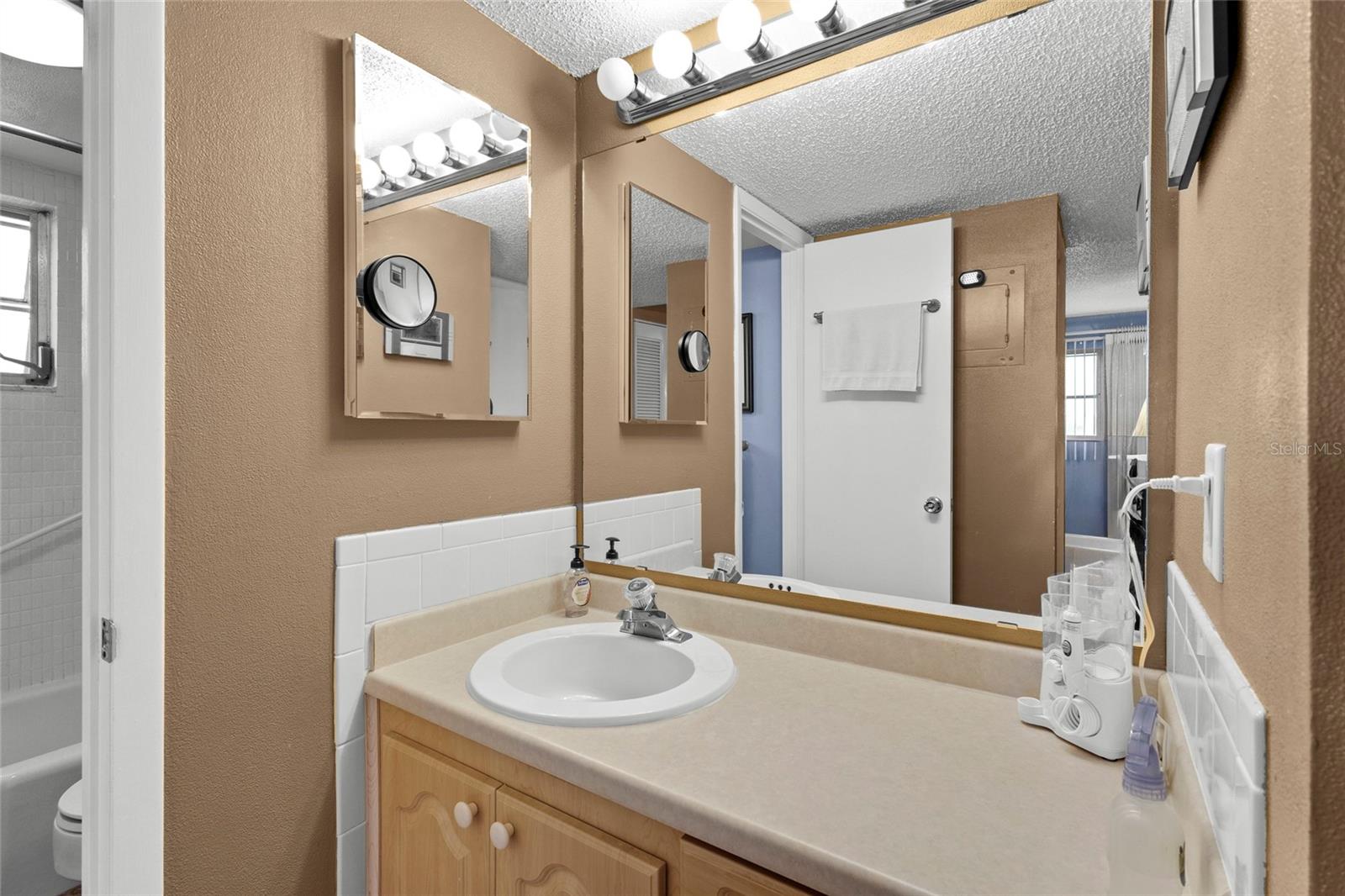 IRONWOOD EIGHTH - Residential