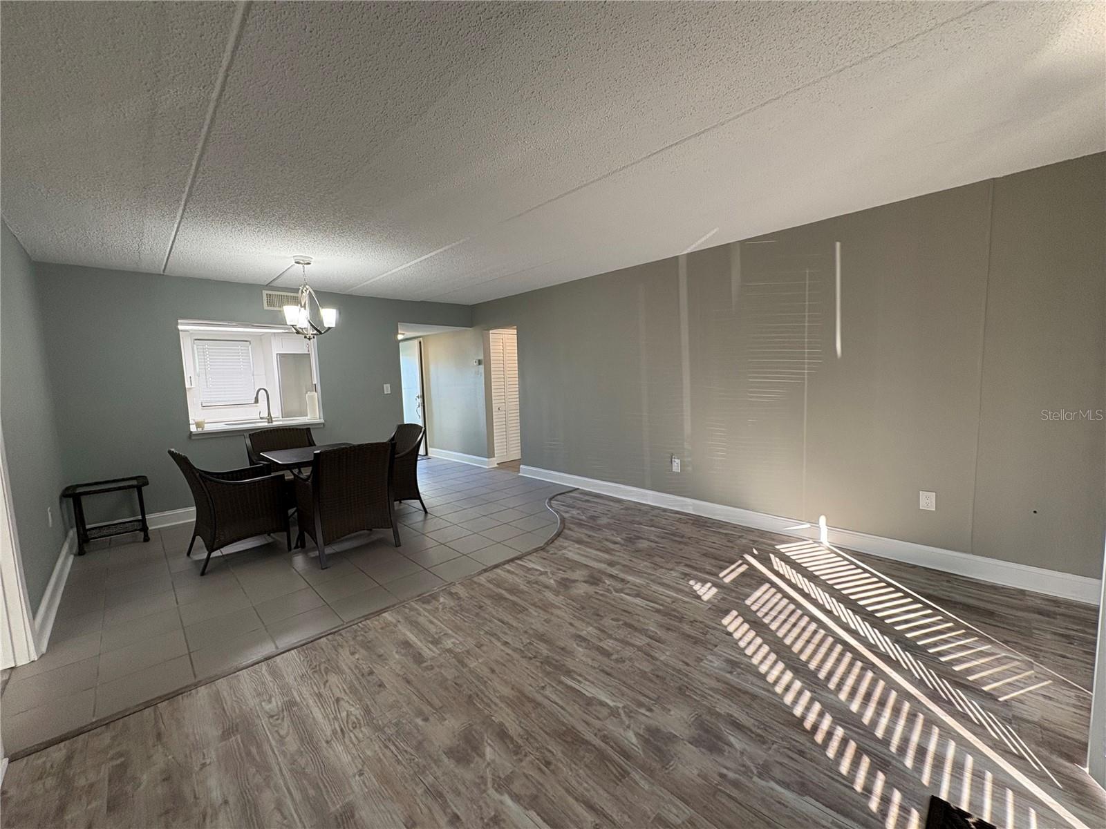 DOLPHIN POINTE OF DUNEDIN - Residential