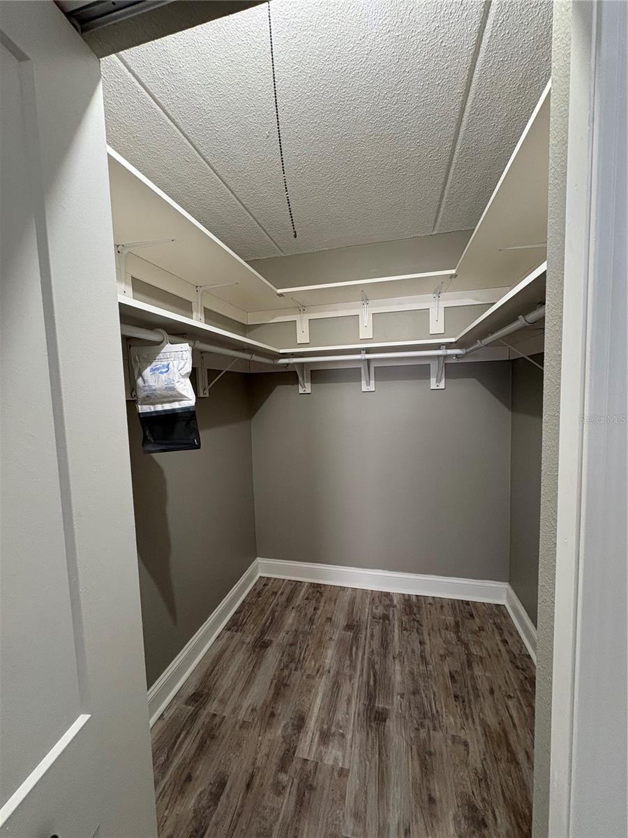 DOLPHIN POINTE OF DUNEDIN - Residential