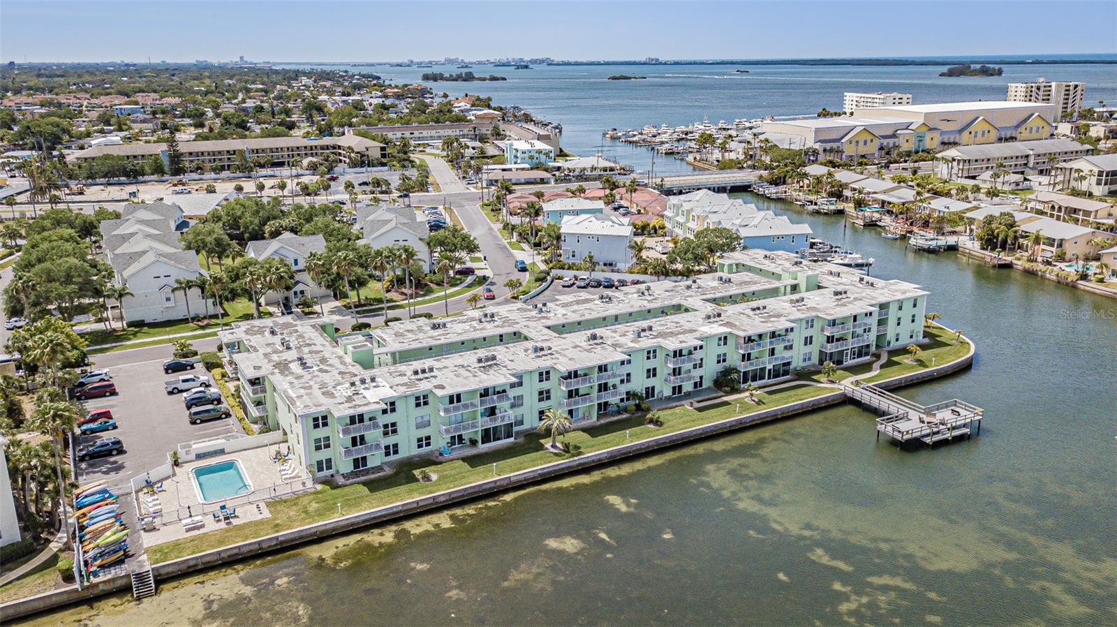 DOLPHIN POINTE OF DUNEDIN - Residential