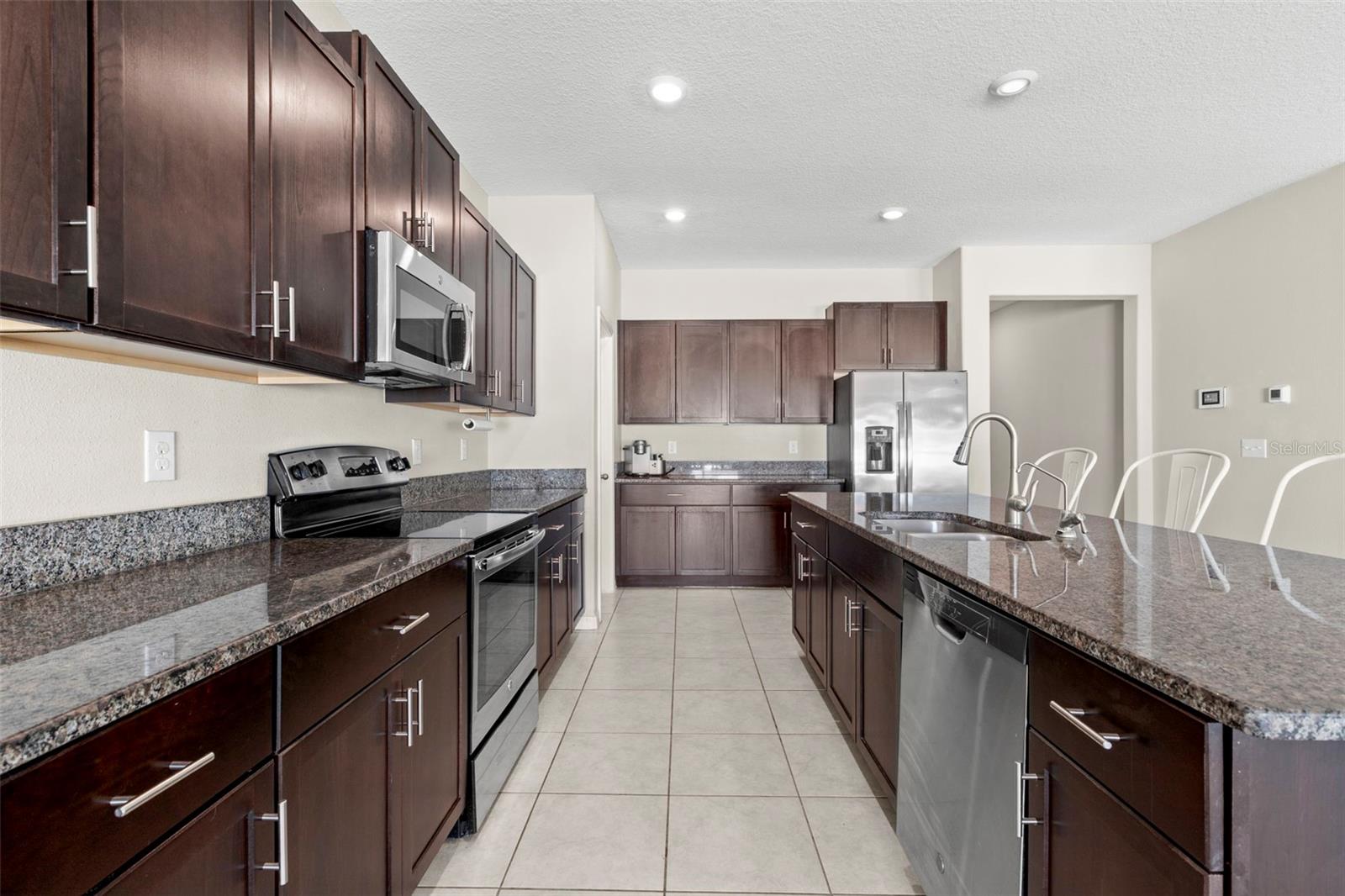 SOUTH FORK TRACT V PHASE 1 - Residential