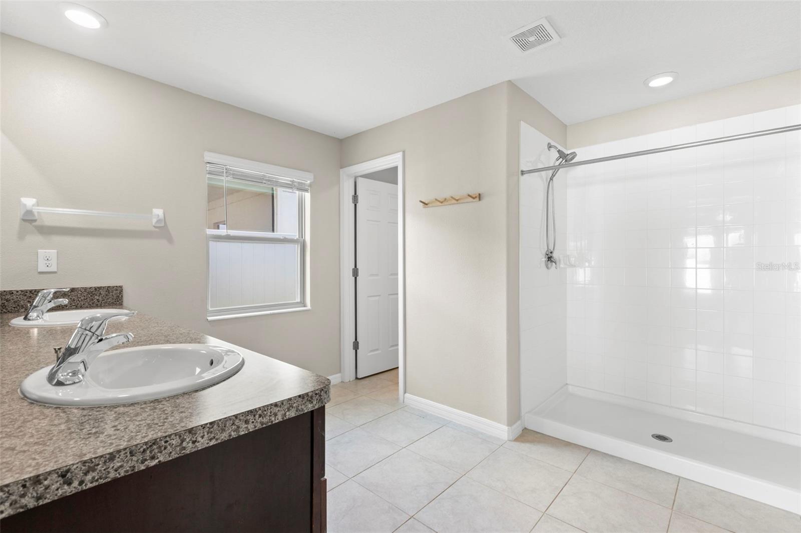 SOUTH FORK TRACT V PHASE 1 - Residential