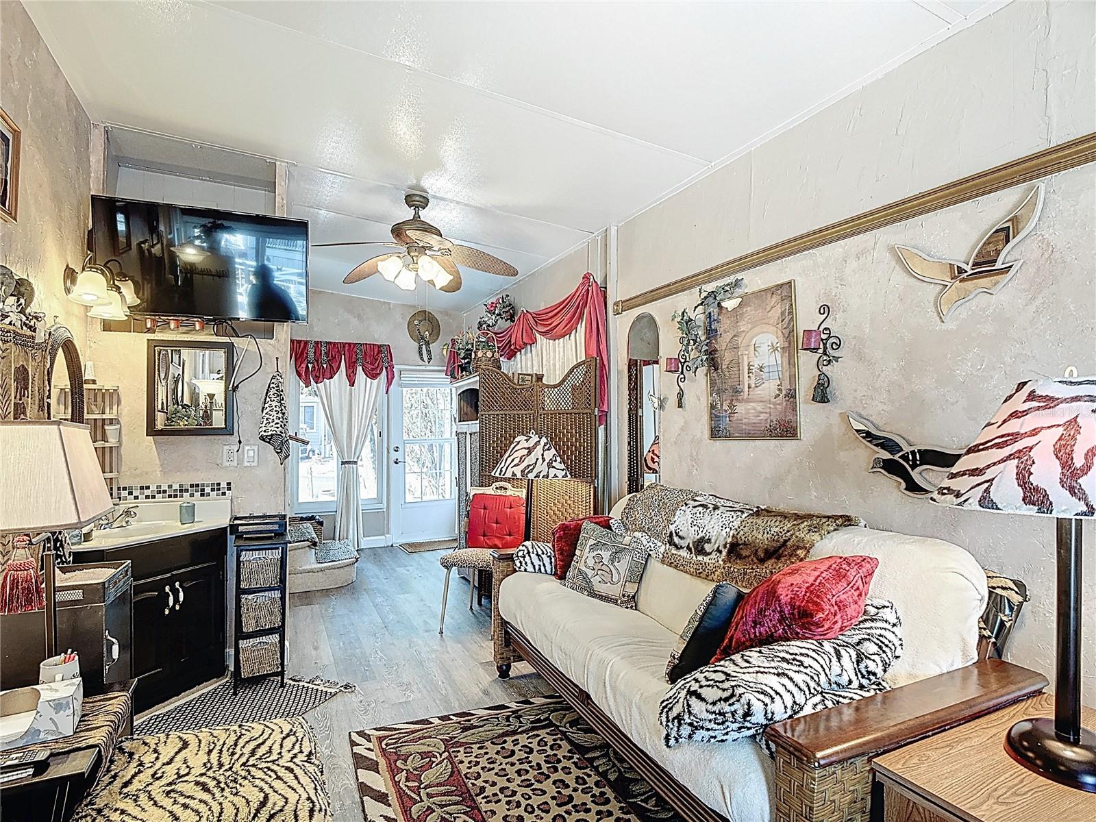 OUTDOOR RESORTS OF AMERICA - Residential