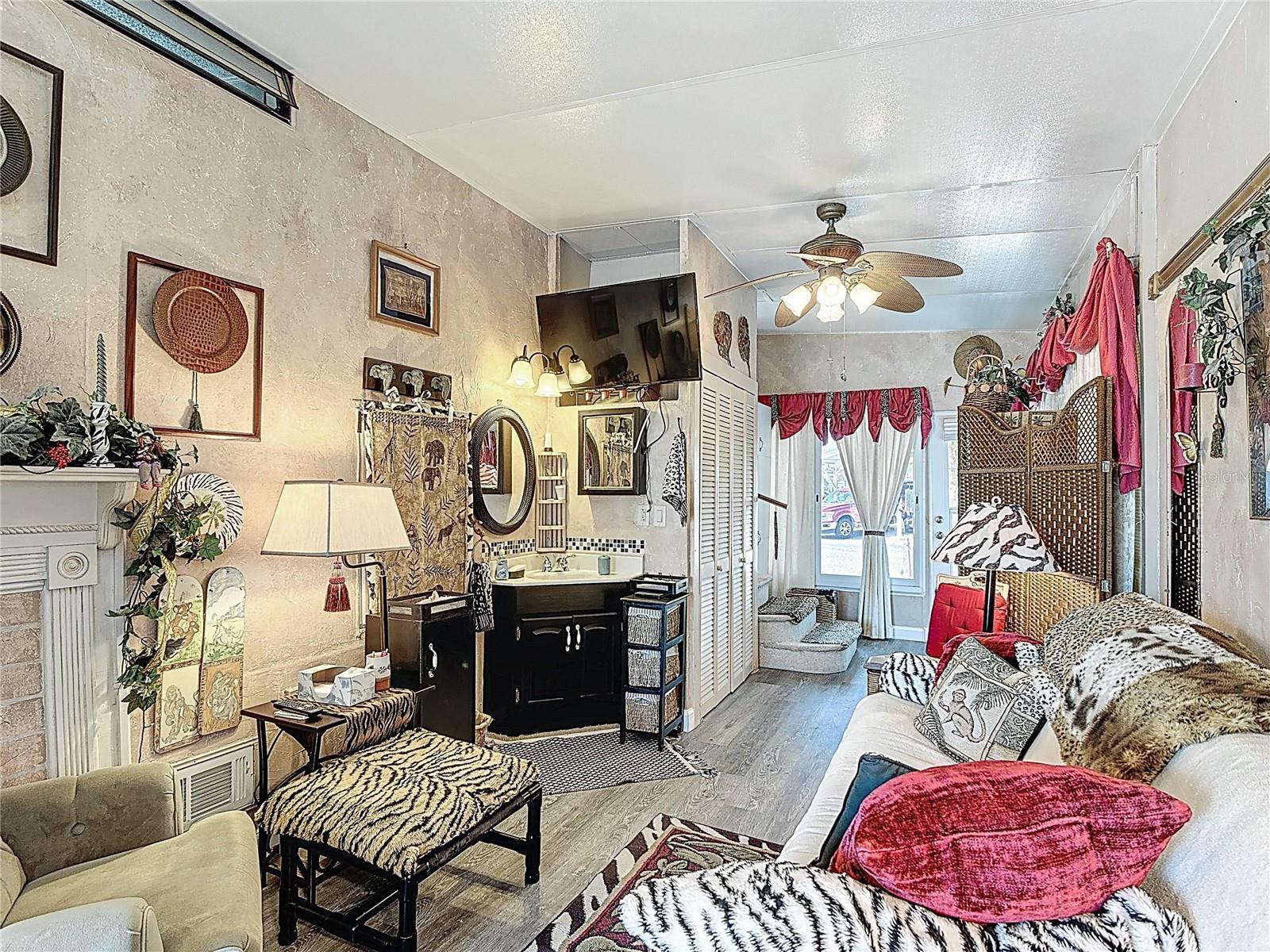 OUTDOOR RESORTS OF AMERICA - Residential