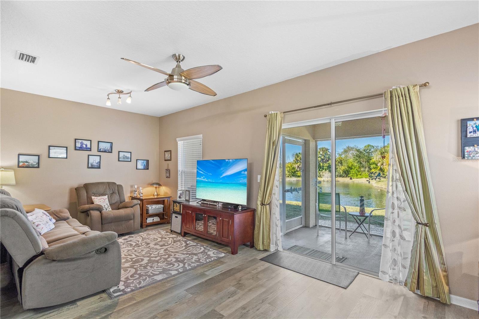 GREENBROOK WALK PH 1 - Residential