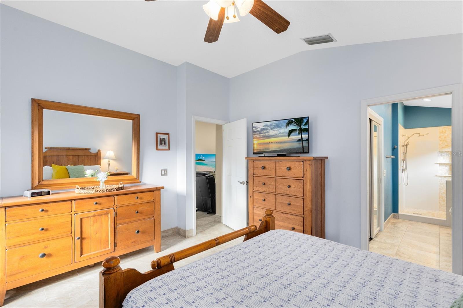 GEORGETOWNE UNIT 3 - Residential