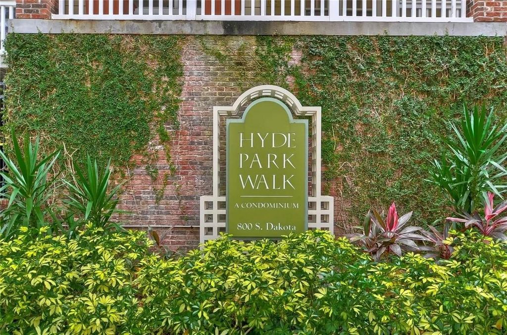 Photo of 800 S Dakota Avenue #302, Tampa, FL 33606 (MLS # L4959224)