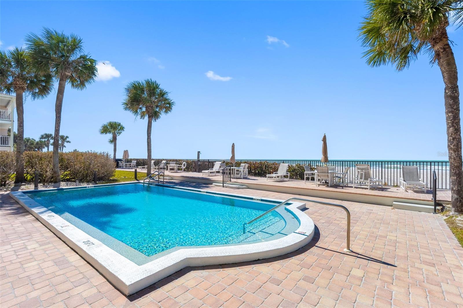 PELICANS COVE CONDO - Residential