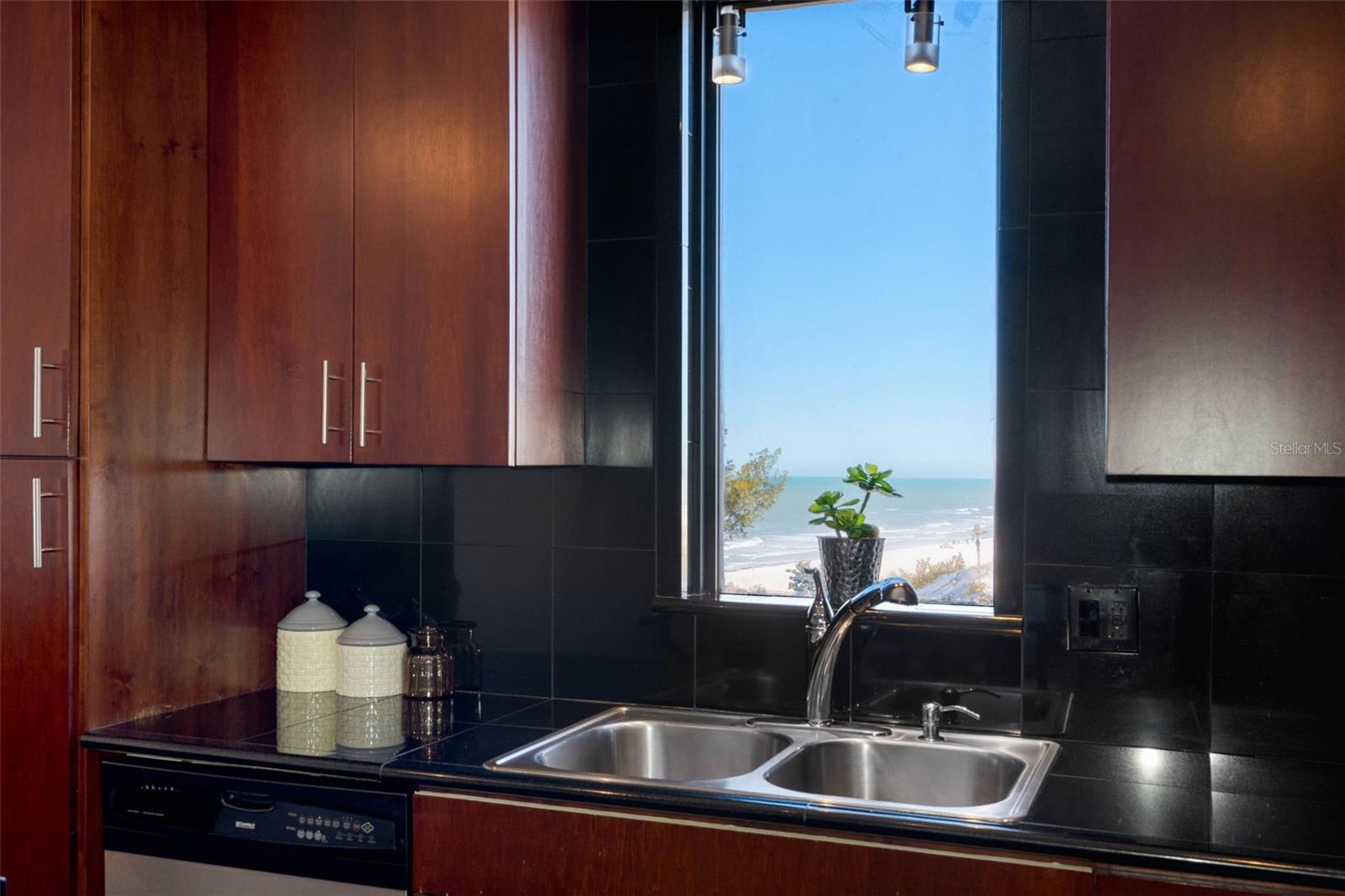 PELICANS COVE CONDO - Residential