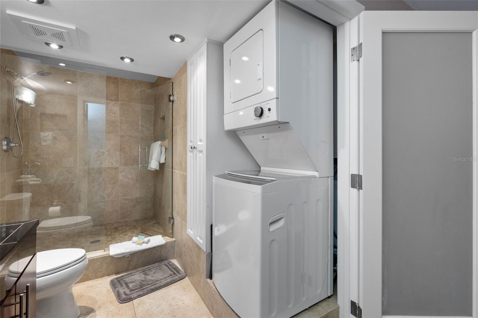 PELICANS COVE CONDO - Residential