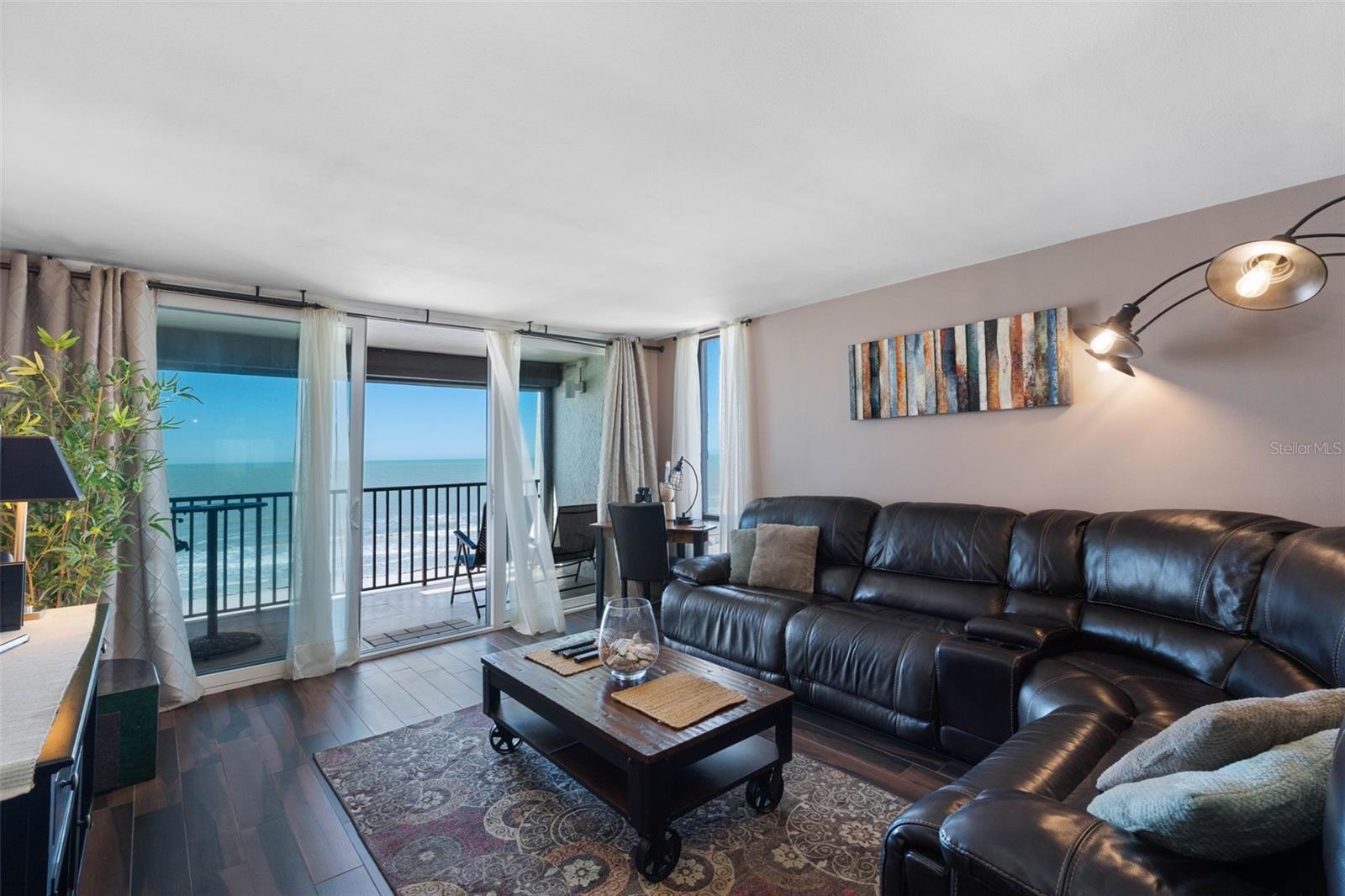 PELICANS COVE CONDO - Residential