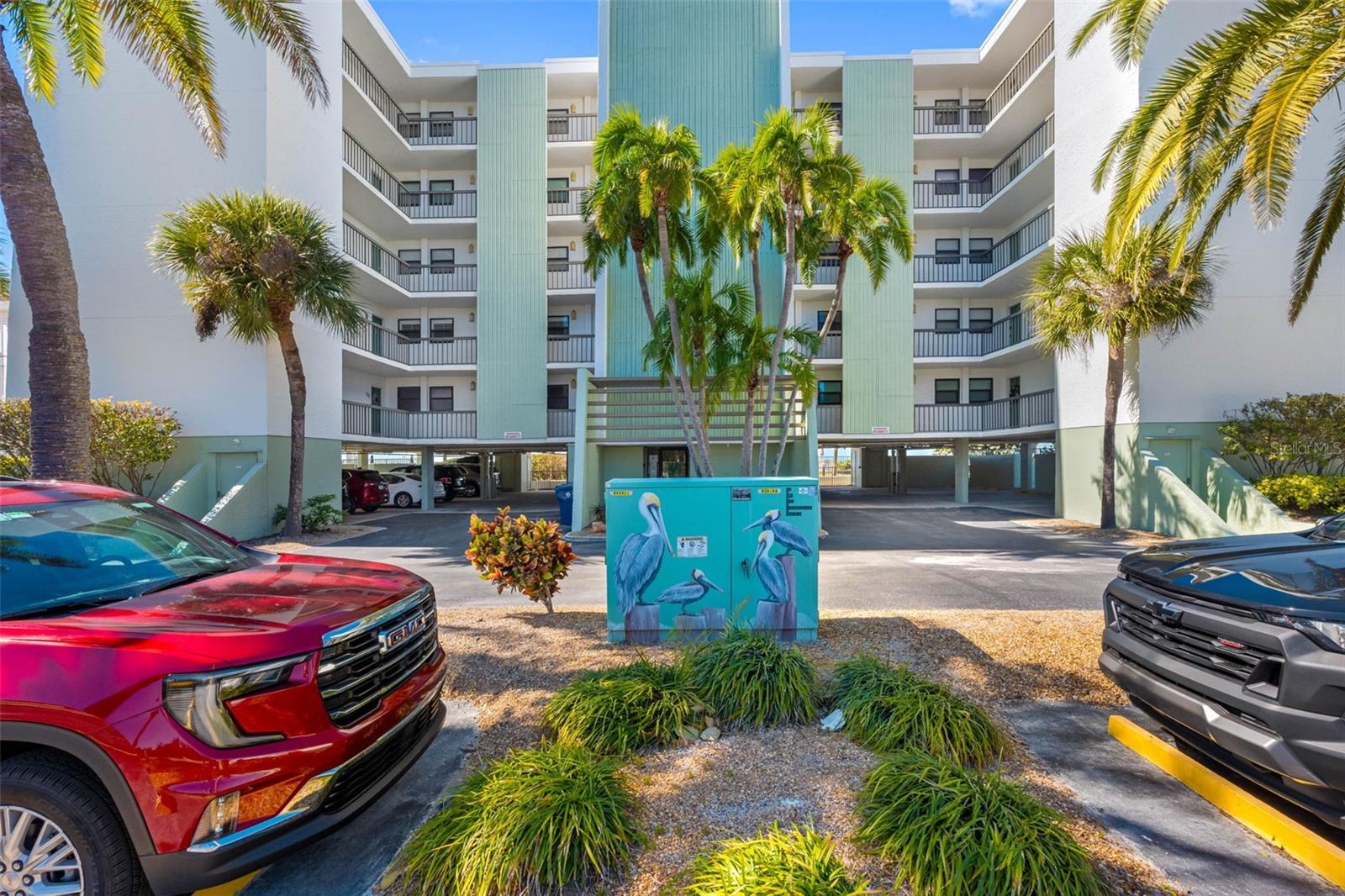 PELICANS COVE CONDO - Residential