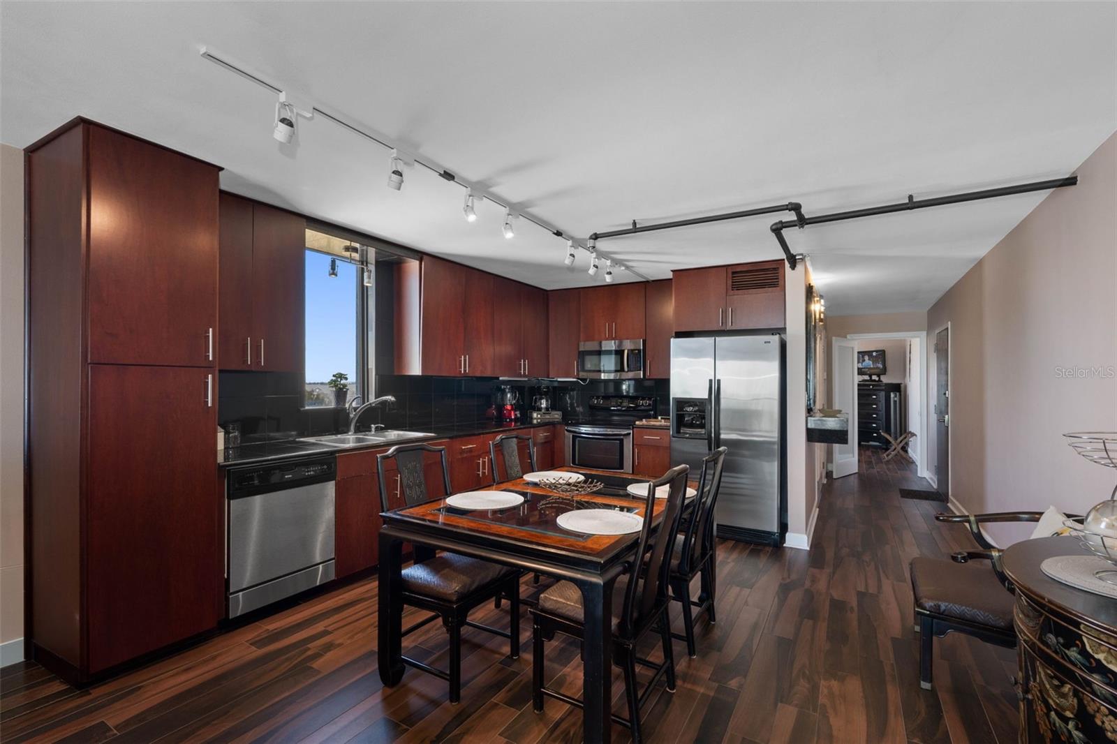 PELICANS COVE CONDO - Residential