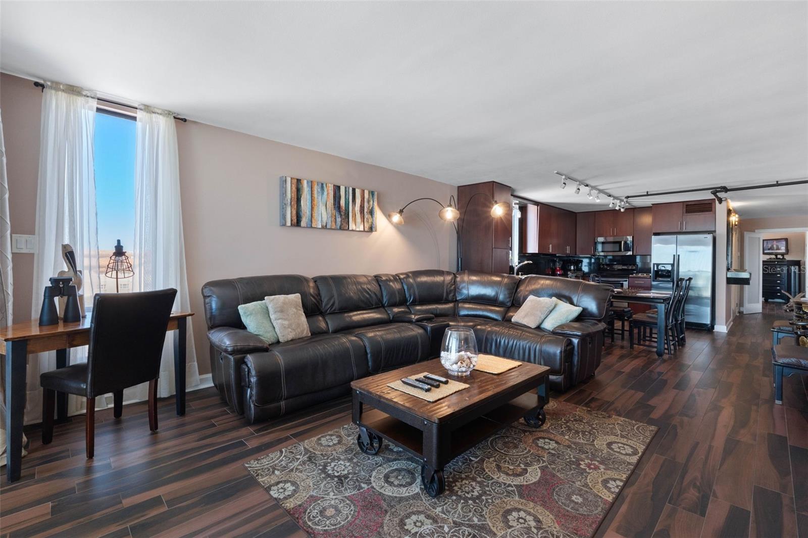 PELICANS COVE CONDO - Residential